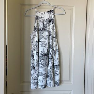 Vici black and white dress size large